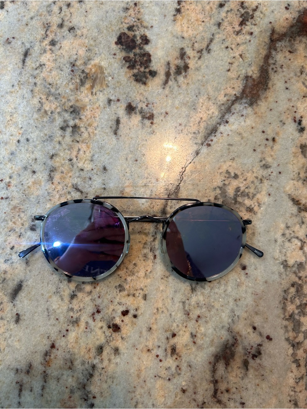 Illesteva sunglasses